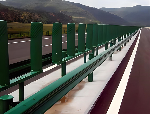 辽宁三波护栏板在高速公路的应用